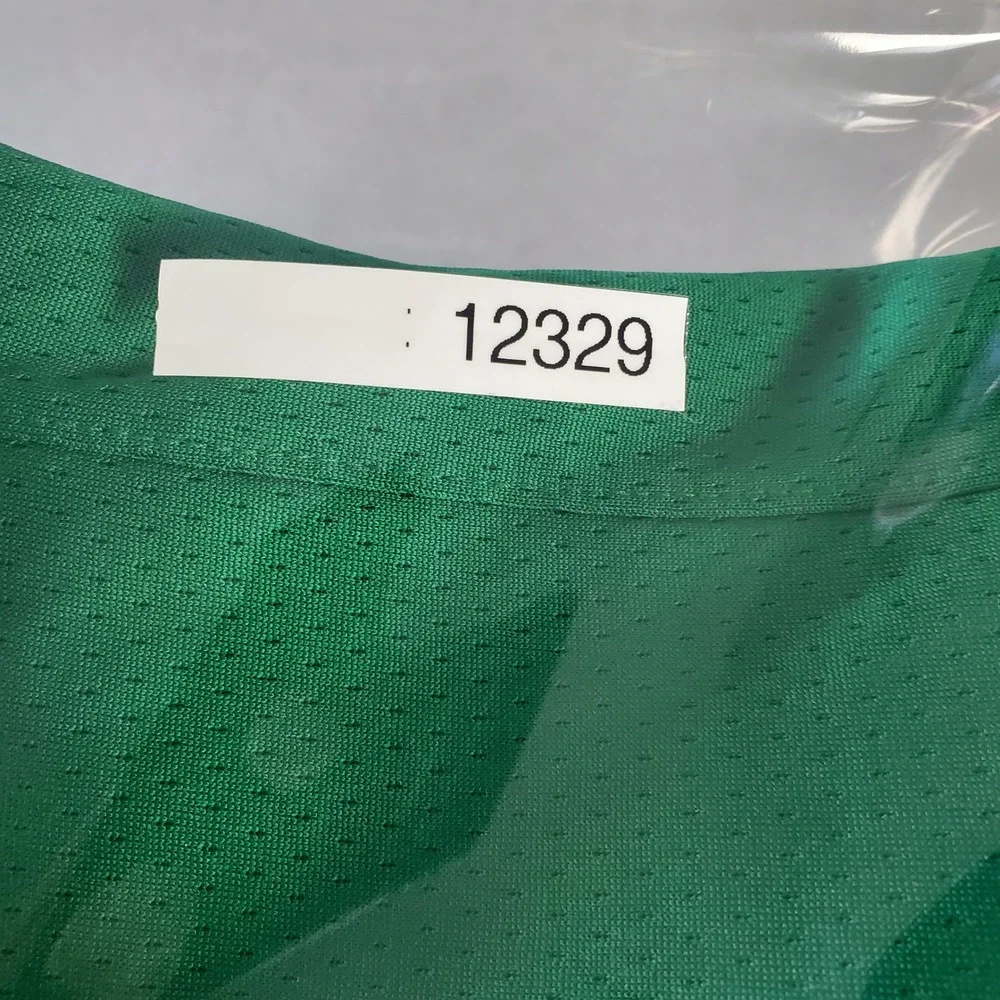Nike Boston Celtics Kyrie Irving 11 Jersey Kids Large Green Dri-FIT Swingman